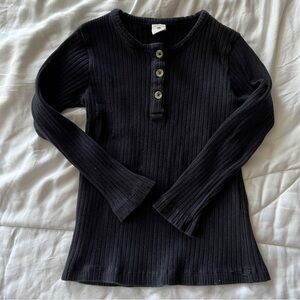 Kate Quinn Wide Rib Henley - black